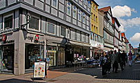 Einkaufsbummel auf der Lange Herzogstraße