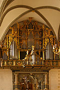 Orgel-Empore